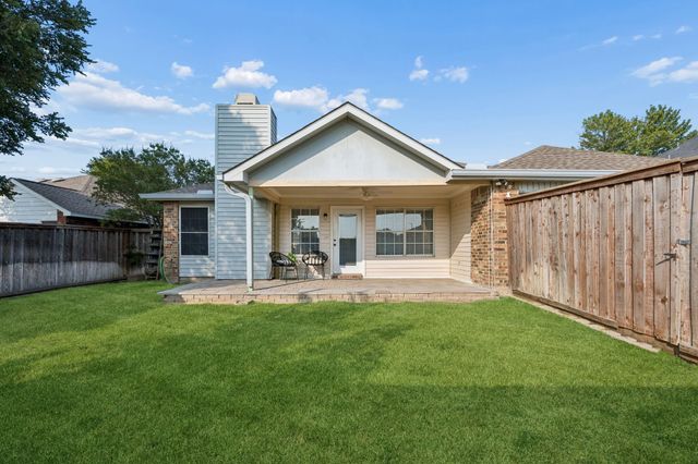 7021 Blalock Drive, The Colony, TX 75056