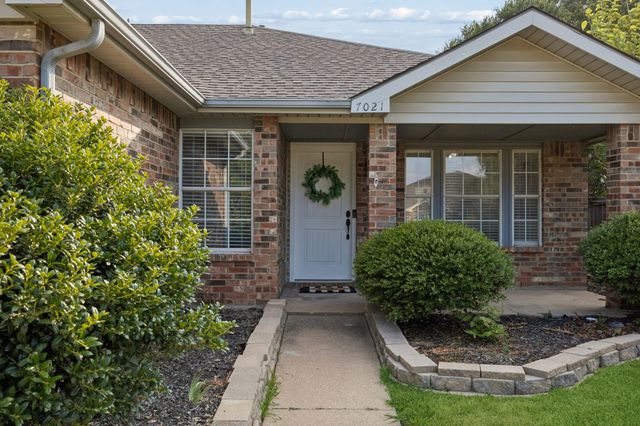 7021 Blalock Drive, The Colony, TX 75056
