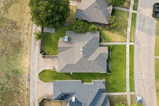 7021 Blalock Drive, The Colony, TX 75056