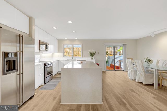 1926 LAKEPORT WAY, Reston, VA 20191