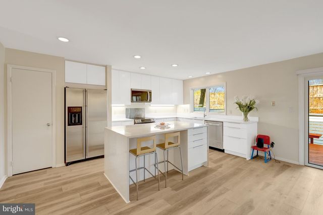 1926 LAKEPORT WAY, Reston, VA 20191