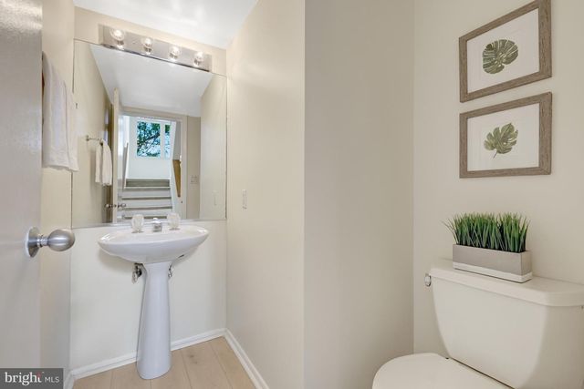 1926 LAKEPORT WAY, Reston, VA 20191