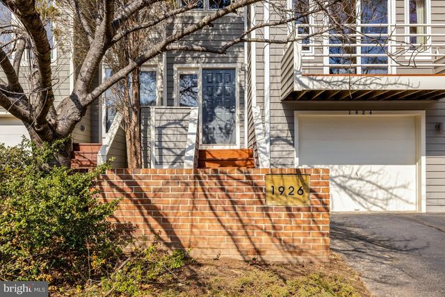 1926 LAKEPORT WAY, Reston, VA 20191