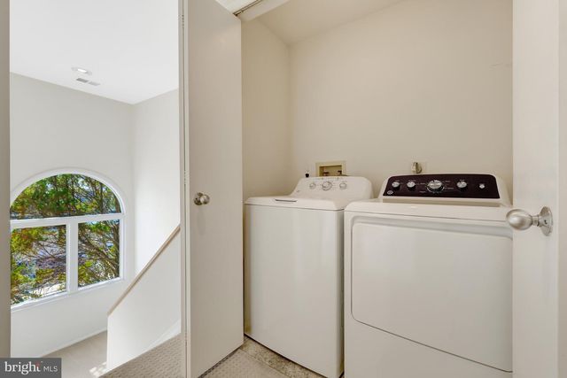 1926 LAKEPORT WAY, Reston, VA 20191