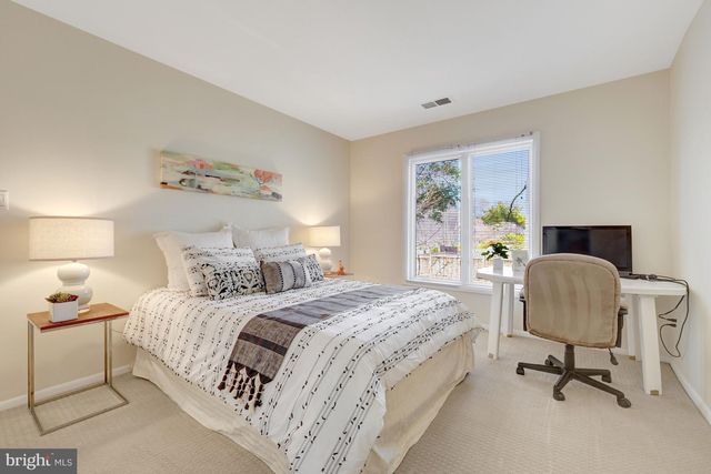 1926 LAKEPORT WAY, Reston, VA 20191