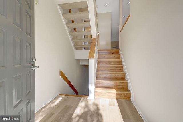 1926 LAKEPORT WAY, Reston, VA 20191