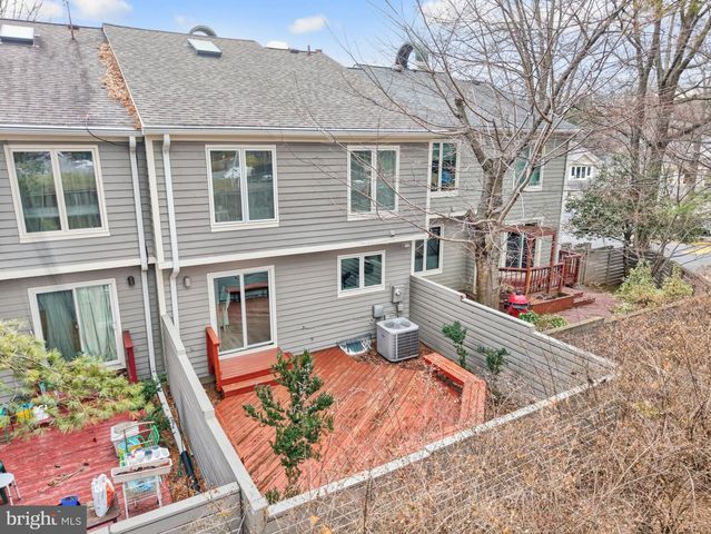 1926 LAKEPORT WAY, Reston, VA 20191