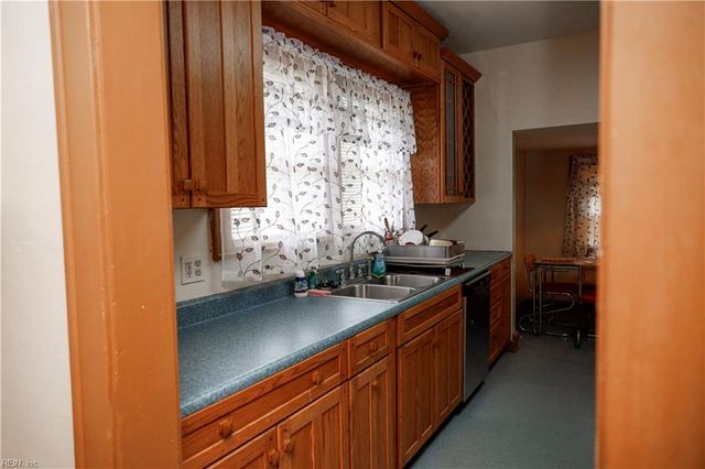 283 Lasalle Ave AVE, Hampton, VA 23661