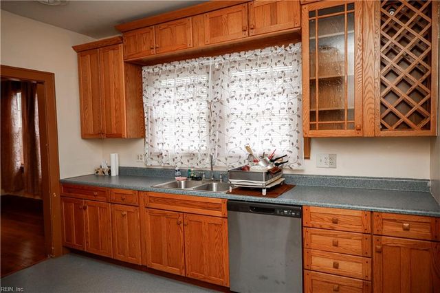 283 Lasalle Ave AVE, Hampton, VA 23661
