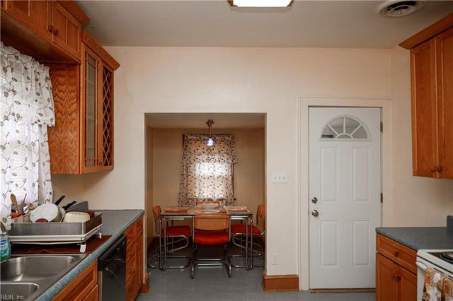 283 Lasalle Ave AVE, Hampton, VA 23661