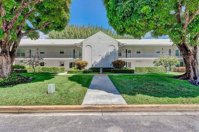 1201 N SUGAR SANDS Boulevard 3, Singer Island, FL 33404