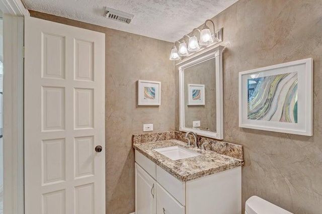 1201 N SUGAR SANDS Boulevard 3, Singer Island, FL 33404
