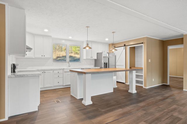 756 Bowman Road, Ringgold, GA 30736