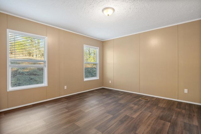 756 Bowman Road, Ringgold, GA 30736