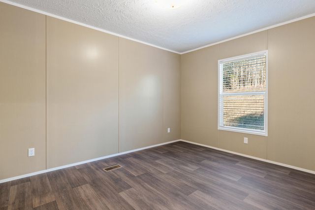 756 Bowman Road, Ringgold, GA 30736