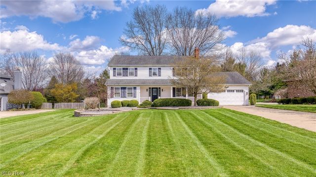 165 Valley Brook Boulevard, Hinckley, OH 44233