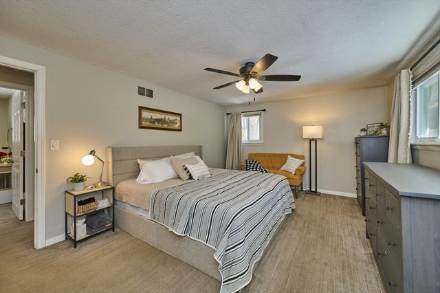 202 Brewer St, Northborough, MA 01532