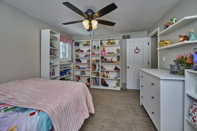 202 Brewer St, Northborough, MA 01532