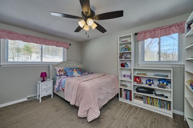 202 Brewer St, Northborough, MA 01532