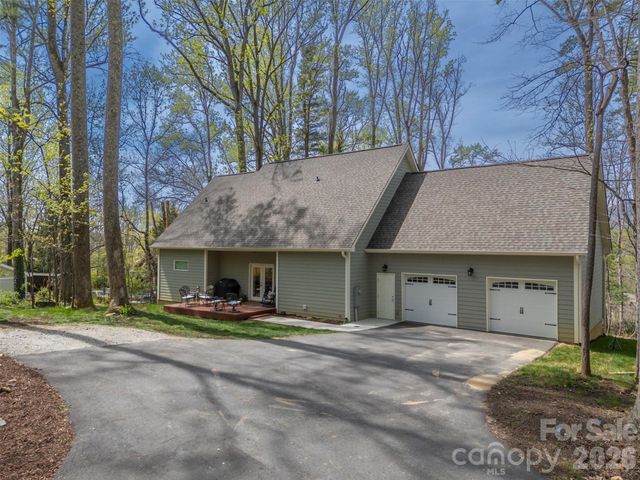 88 Pounding Mill None, Hendersonville, NC 28792