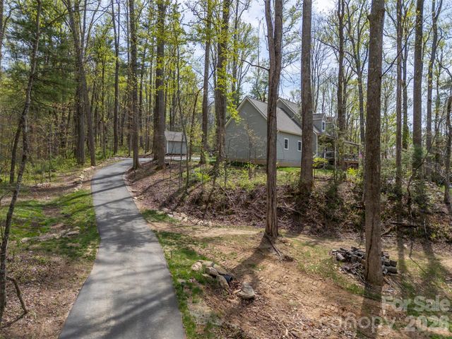 88 Pounding Mill None, Hendersonville, NC 28792