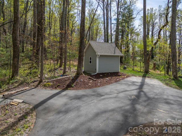 88 Pounding Mill None, Hendersonville, NC 28792