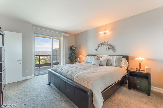 322 Karen Avenue 2201, Las Vegas, NV 89109