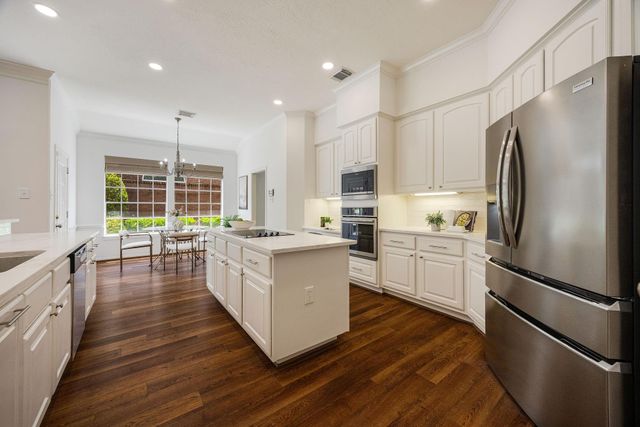 1327 Mission Chase Drive, Houston, TX 77077