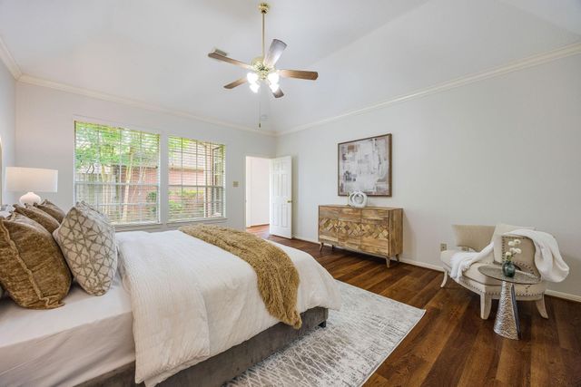 1327 Mission Chase Drive, Houston, TX 77077