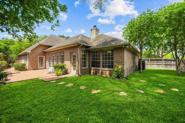 1327 Mission Chase Drive, Houston, TX 77077
