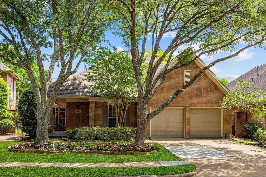 1327 Mission Chase Drive, Houston, TX 77077