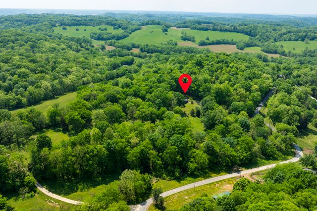 380 Mt Olive Cemetery Rd, Lynnville, TN 38472