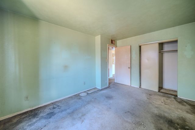 3232 Wilbarger Drive, Dallas, TX 75227