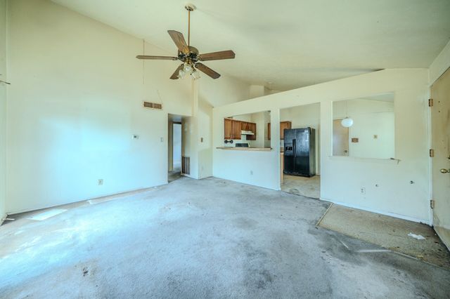3232 Wilbarger Drive, Dallas, TX 75227