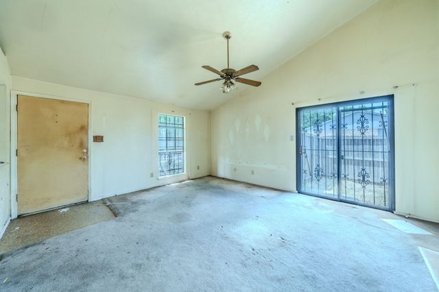 3232 Wilbarger Drive, Dallas, TX 75227