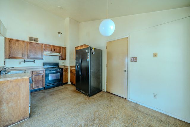 3232 Wilbarger Drive, Dallas, TX 75227