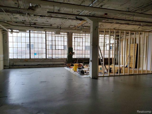 1600 Clay Street, Detroit, MI 48211