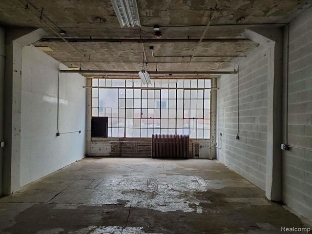 1600 Clay Street, Detroit, MI 48211