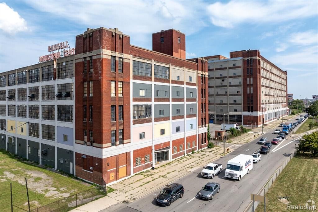 1600 Clay Street, Detroit, MI 48211