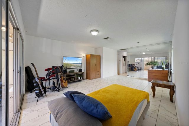 2484 LAURELWOOD DRIVE A, Clearwater, FL 33763