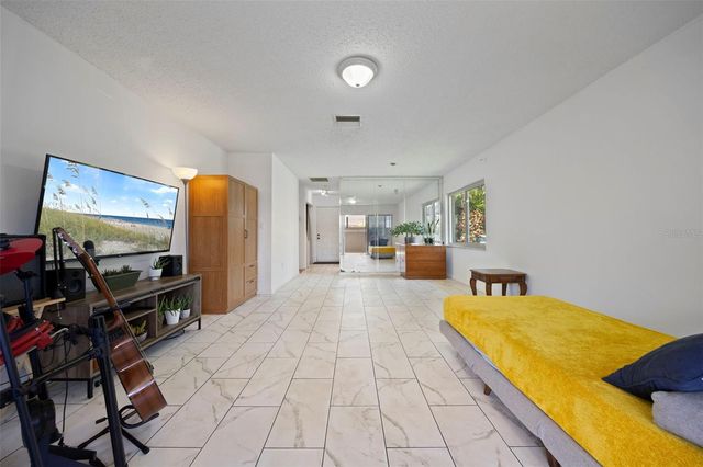 2484 LAURELWOOD DRIVE A, Clearwater, FL 33763