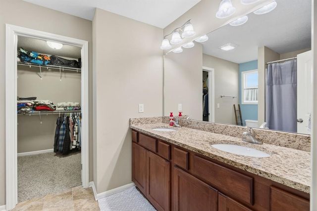 5458 SE 27th Street, Des Moines, IA 50320