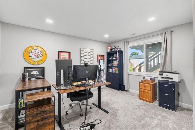 5458 SE 27th Street, Des Moines, IA 50320