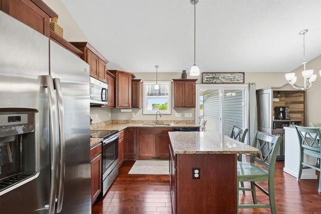 5458 SE 27th Street, Des Moines, IA 50320