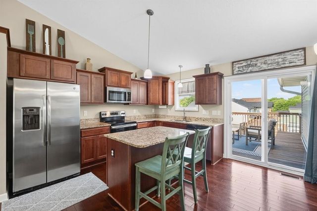 5458 SE 27th Street, Des Moines, IA 50320