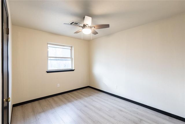 1903 Fox Avenue, Moore, OK 73160