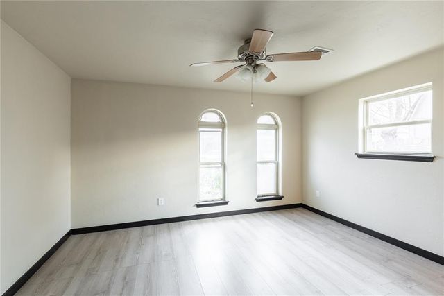 1903 Fox Avenue, Moore, OK 73160