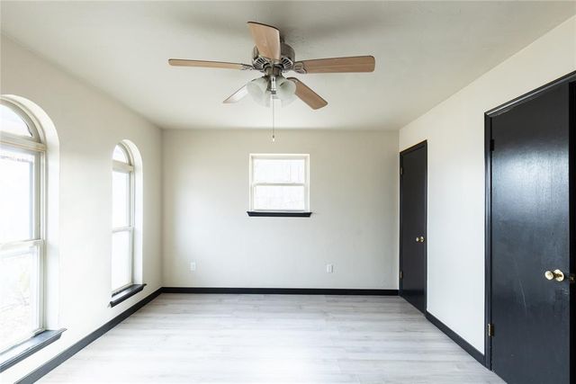 1903 Fox Avenue, Moore, OK 73160