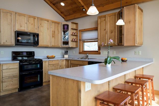 W11323 County Road V, Lodi, WI 53555