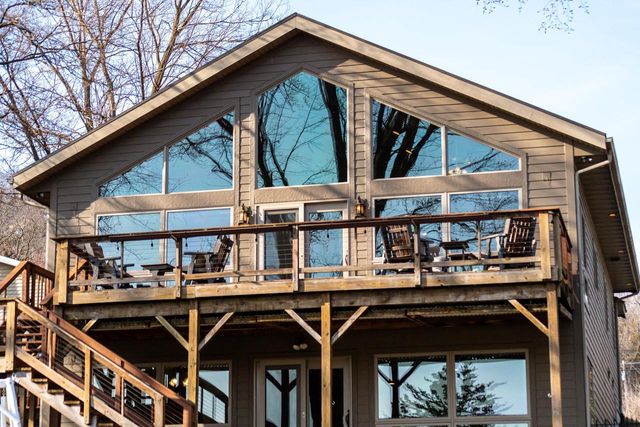 W11323 County Road V, Lodi, WI 53555